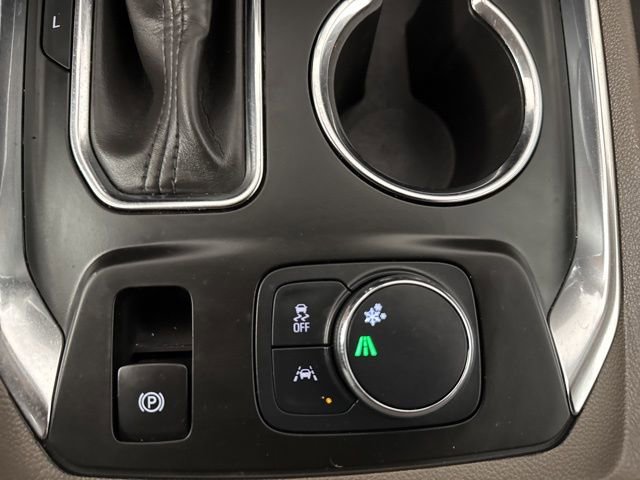 Used 2021 Chevrolet Traverse Premier image 27