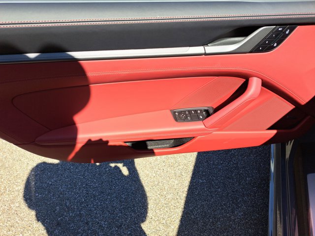 Used 2026 Porsche 911 Carrera image 21