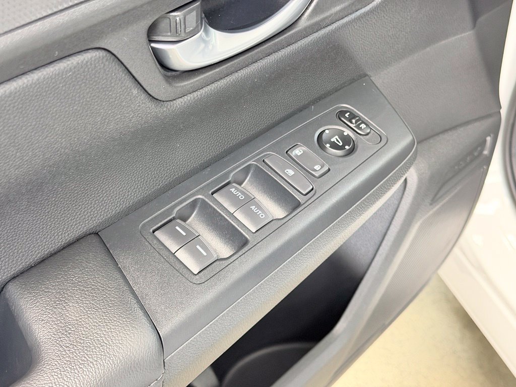 Used 2026 Honda CR-V EX image 10