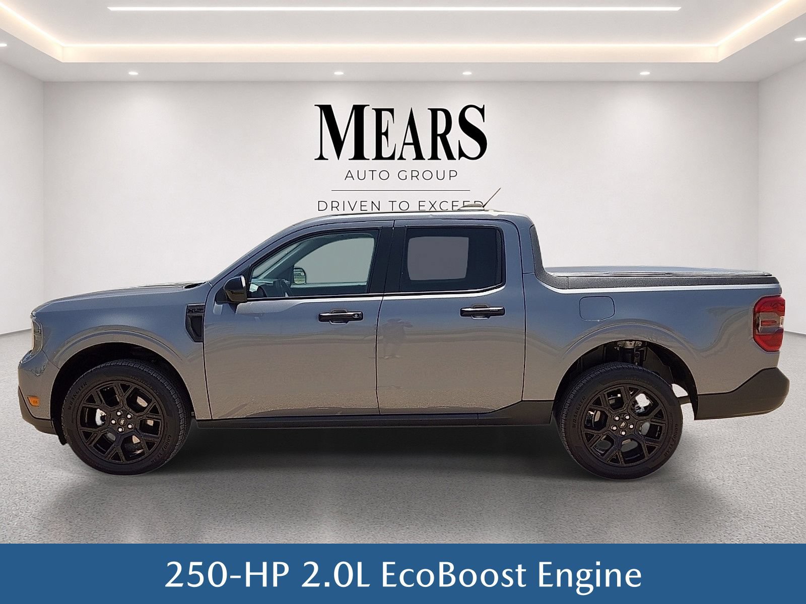Used 2025 Ford Maverick XLT w/ XLT Luxury Package AWD/4WD image 3
