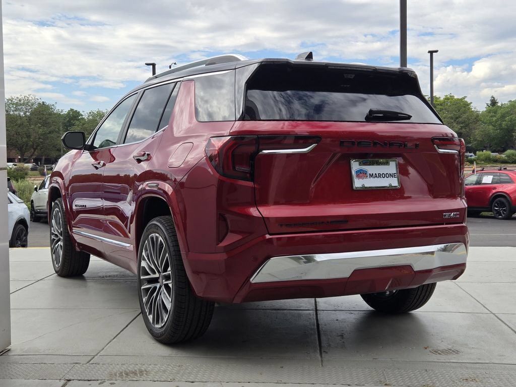 New 2026 GMC Terrain Denali w/ LPO, Black Badging Package AWD/4WD image 3