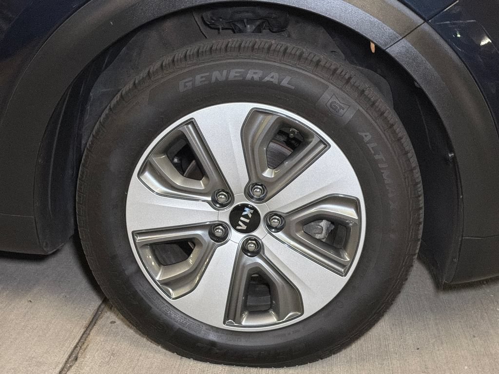 Used 2019 Kia Niro EX FWD image 7