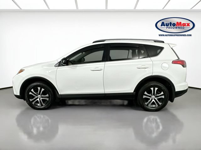 Used 2017 Toyota RAV4 LE w/ Carpet Mat Package AWD/4WD image 8