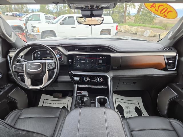 Used 2024 GMC Sierra 1500 Denali w/ Denali Reserve Package AWD/4WD image 3