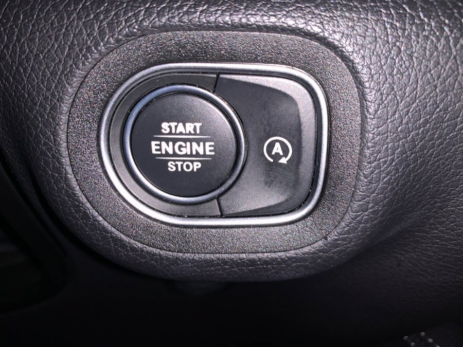 Used 2022 Mercedes-Benz GLE 350 4MATIC w/ Premium Package image 26