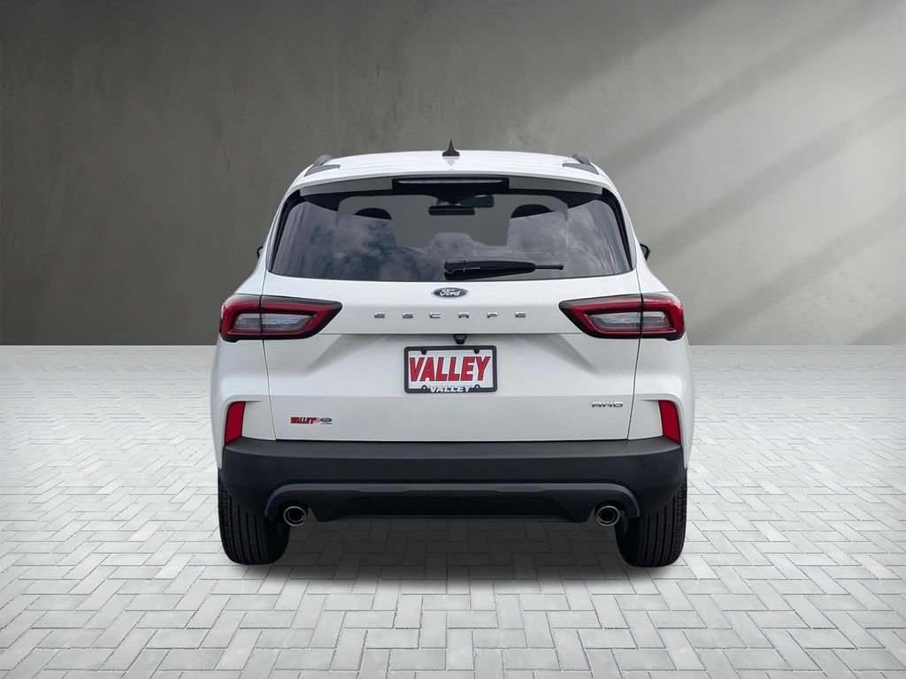 New 2026 Ford Escape ST-Line w/ Cold Weather Package AWD/4WD image 7
