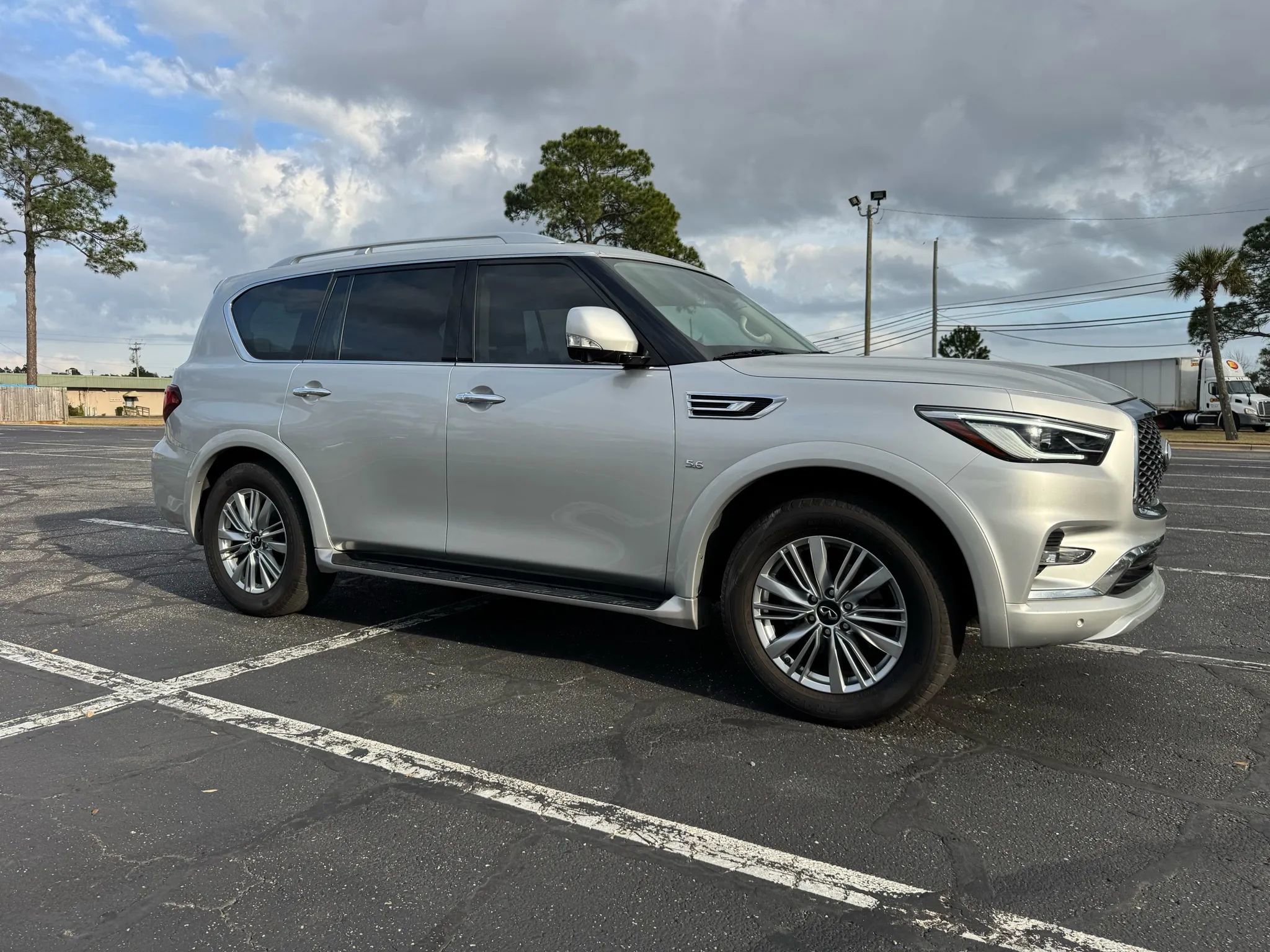 Used 2020 INFINITI QX80 Luxe w/ Proassist Package image 4