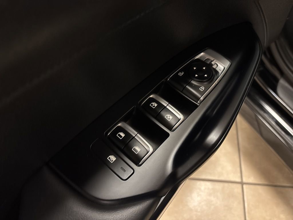 Used 2022 Kia K5 GT-Line image 24