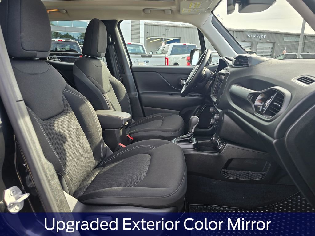 Used 2023 Jeep Renegade Altitude w/ Sun/Sound Group AWD/4WD image 17