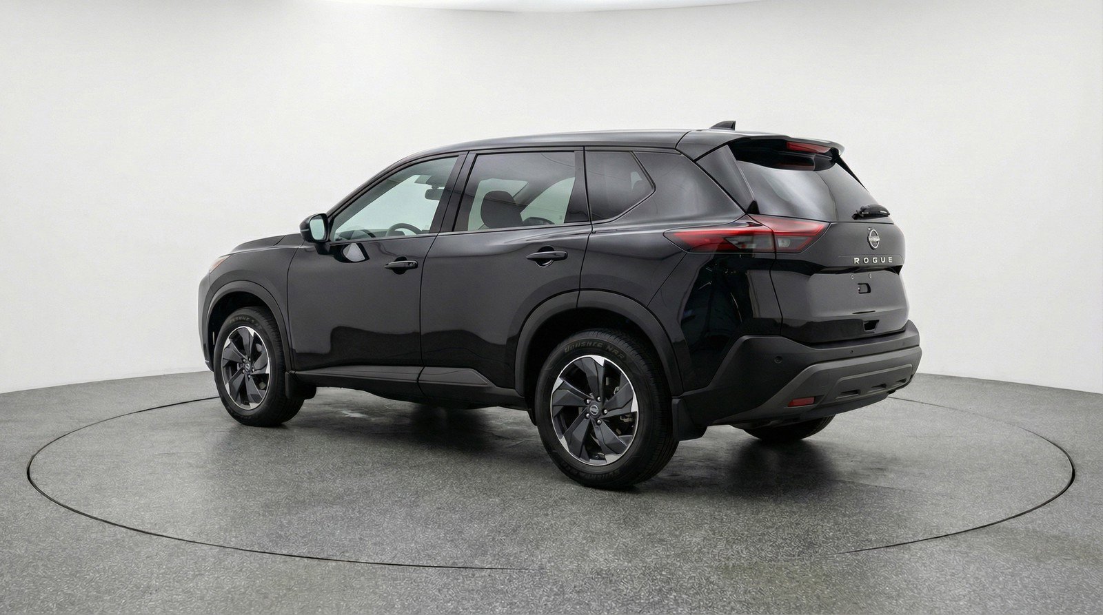 Used 2025 Nissan Rogue SV image 6