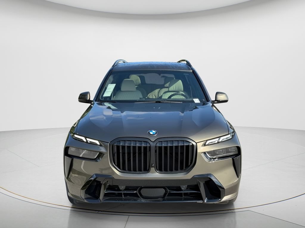 New 2027 BMW X7 xDrive40i w/ Executive Package AWD/4WD image 2