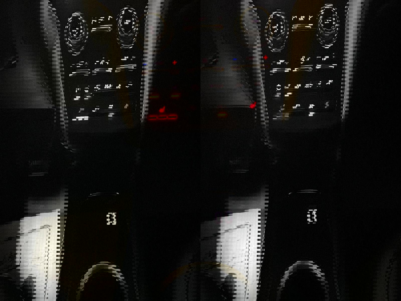 Used 2019 Lincoln MKC Premiere image 23