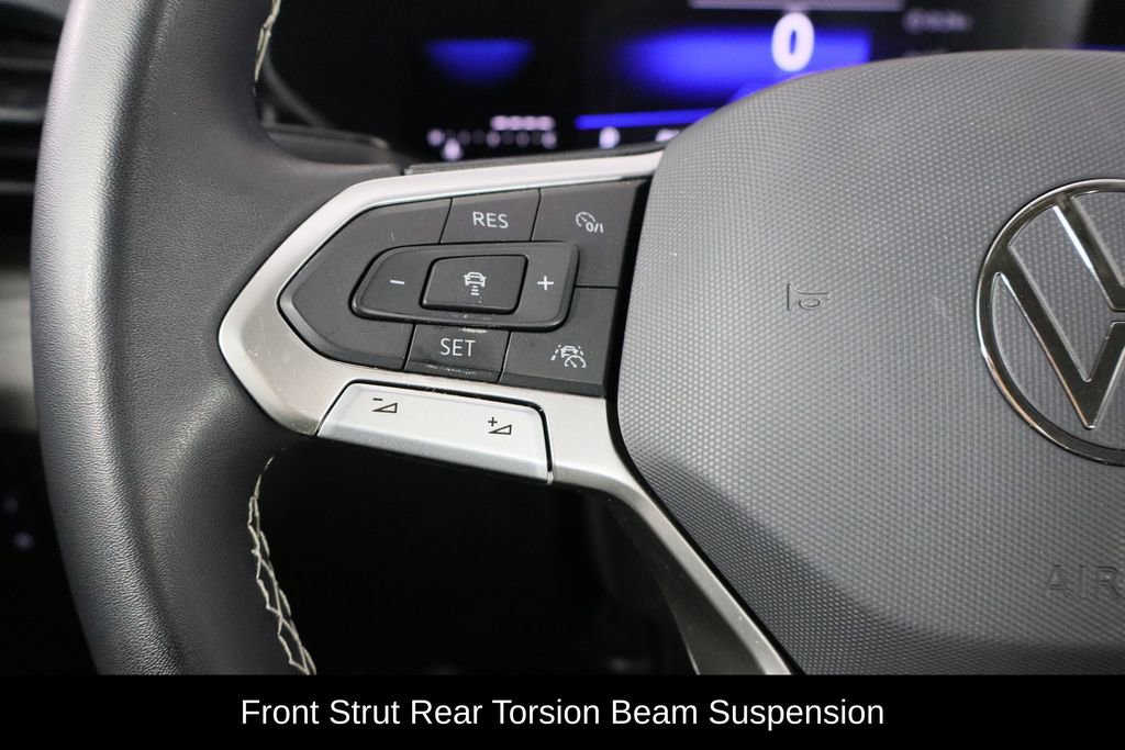 Used 2023 Volkswagen Taos S image 8
