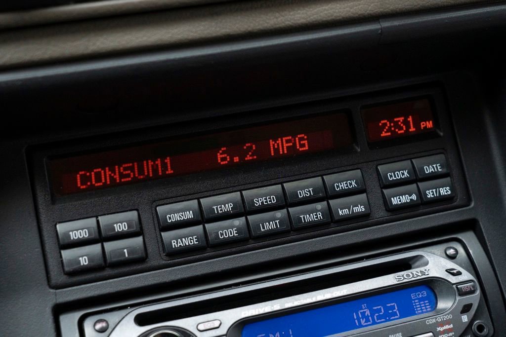 Used 1992 BMW 850i RWD image 27