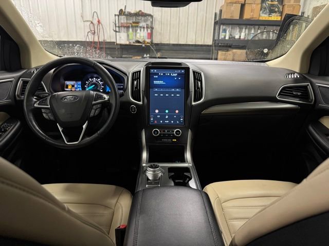 Used 2022 Ford Edge SEL w/ Convenience Package image 23