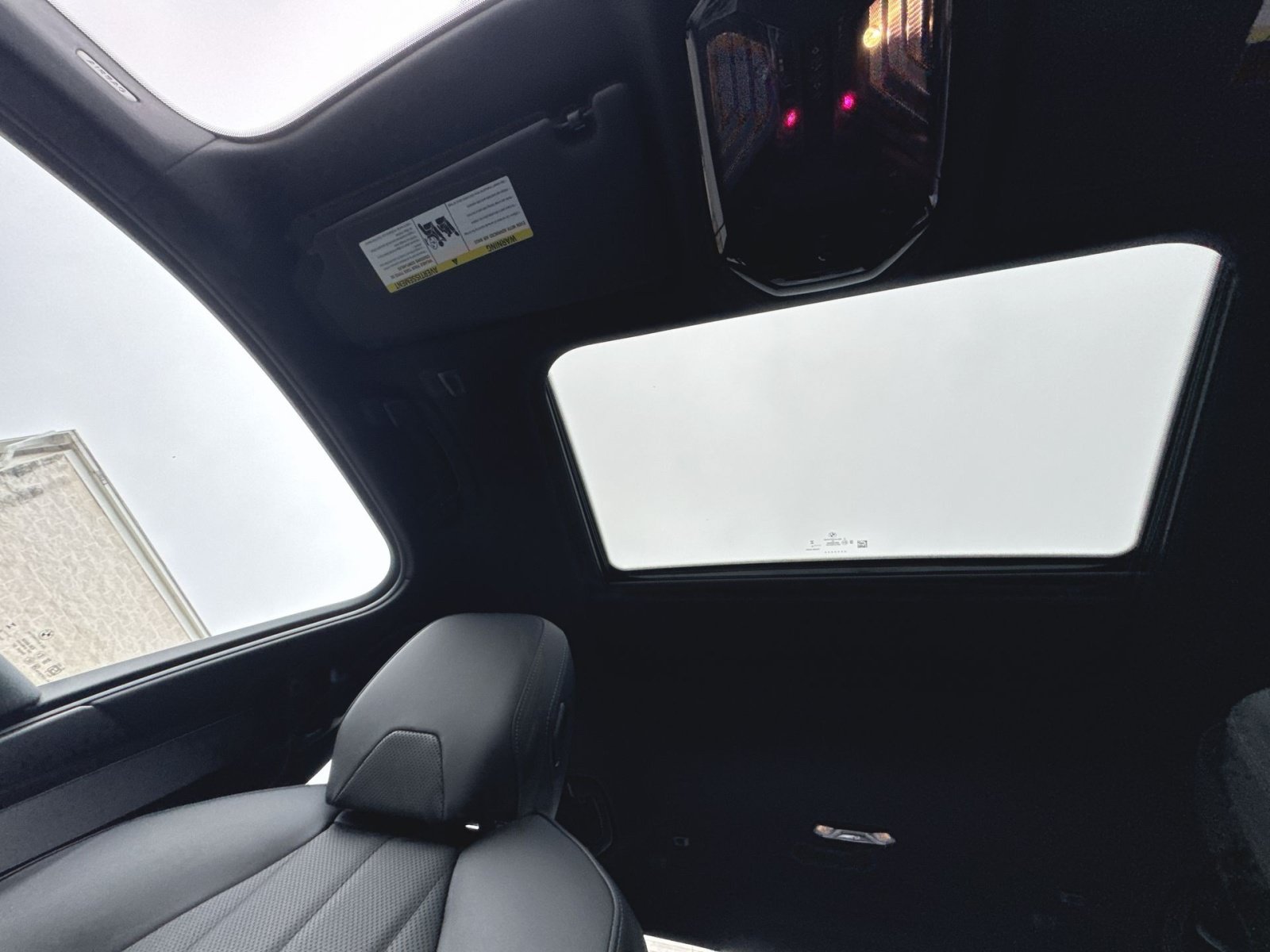 New 2027 BMW 530i w/ M Sport Package RWD image 24