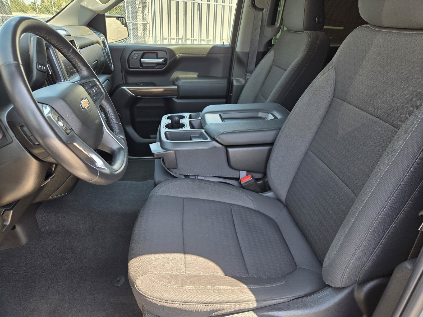 Used 2022 Chevrolet Silverado 1500 LT RWD image 20