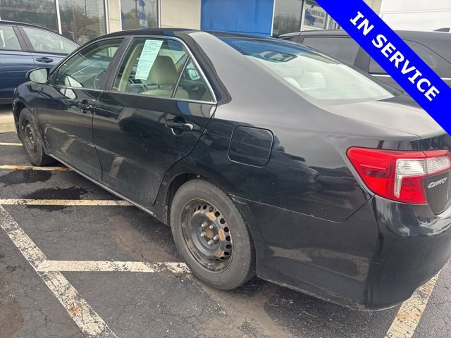 Used 2012 Toyota Camry LE FWD image 10
