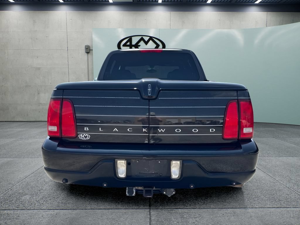 Used 2002 Lincoln Blackwood RWD image 4
