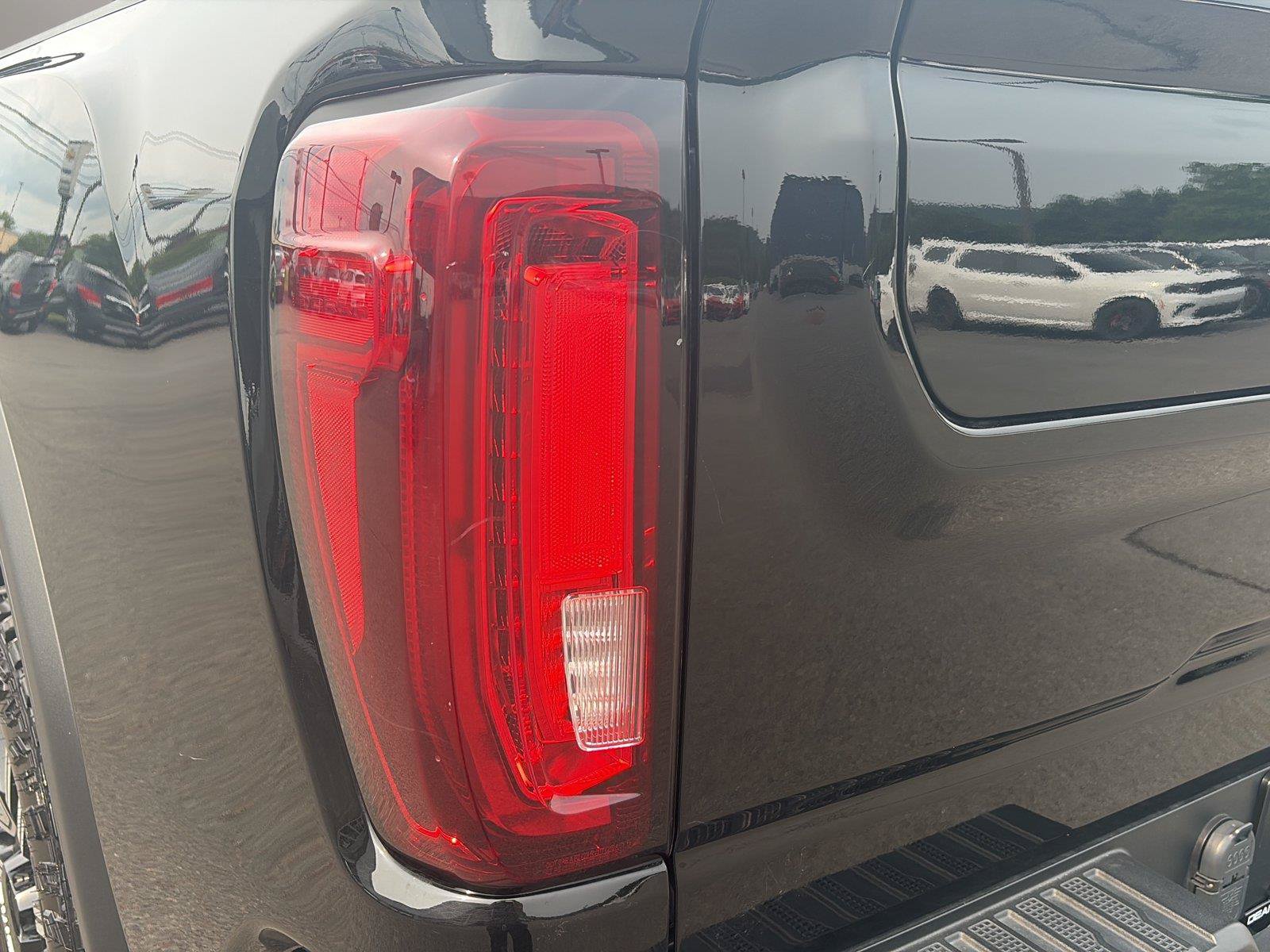 Used 2022 GMC Sierra 2500 AT4 AWD/4WD image 49