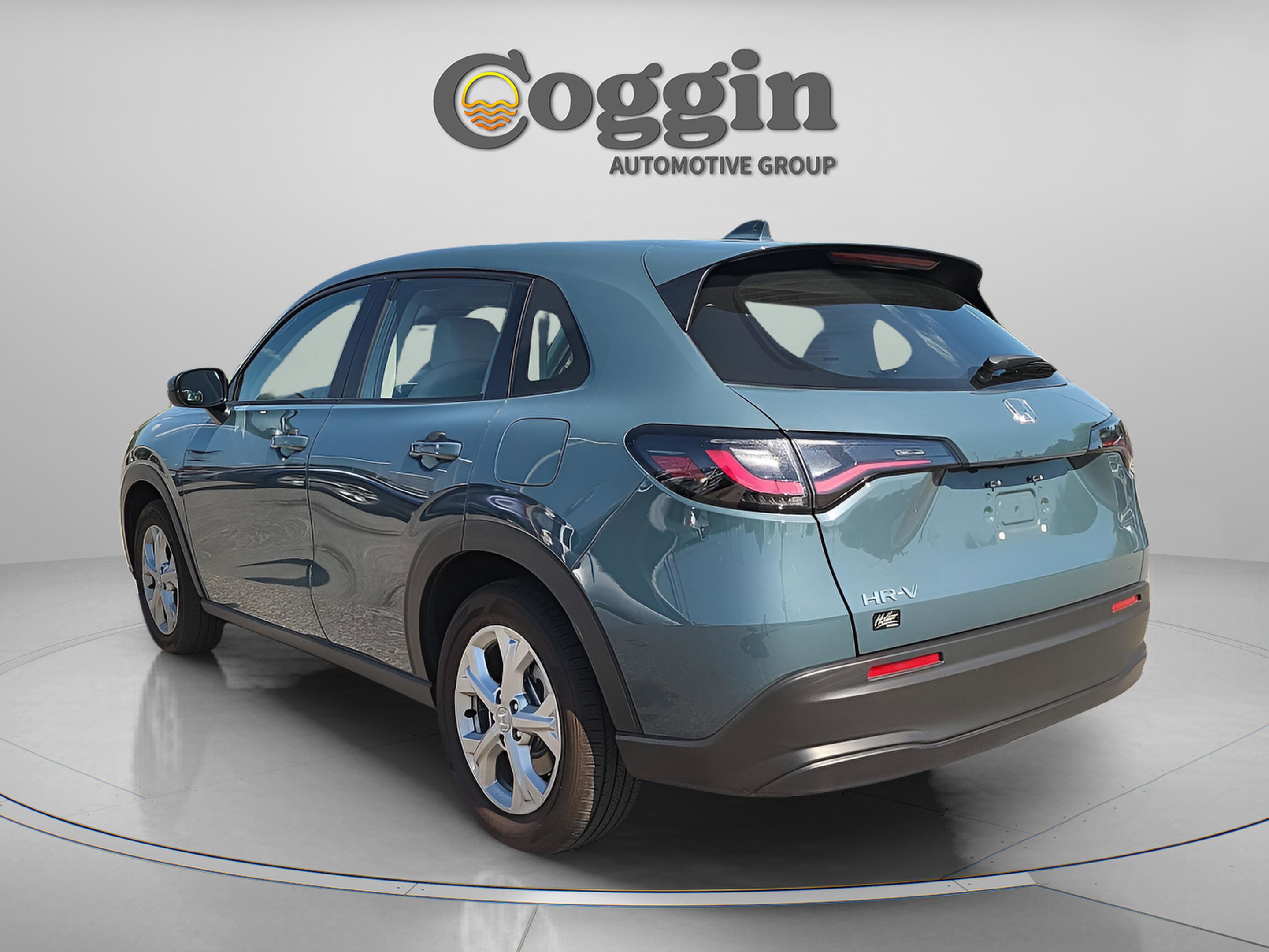 Certified 2025 Honda HR-V LX image 4