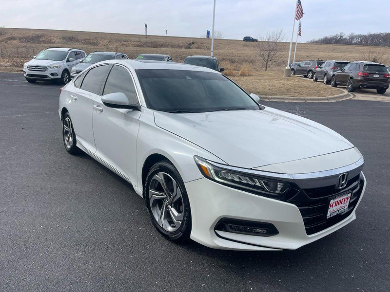 Used 2018 Honda Accord EX image 2