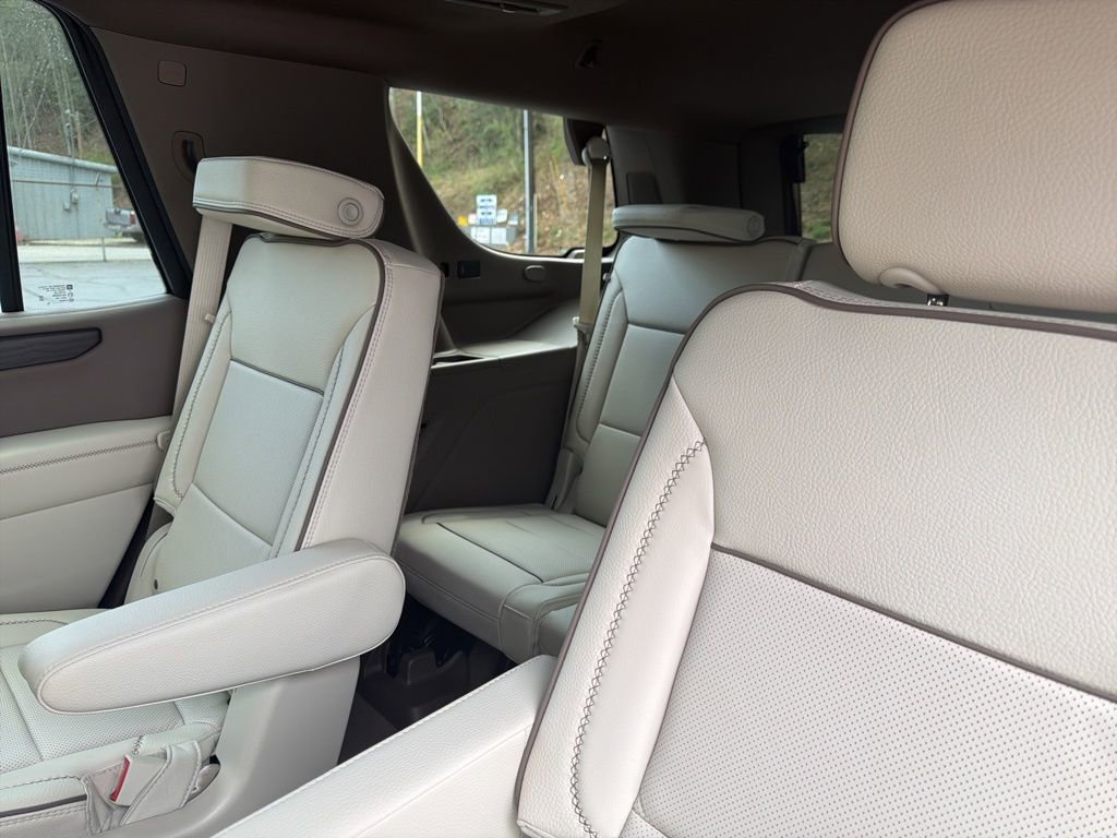 New 2026 GMC Yukon Denali image 13