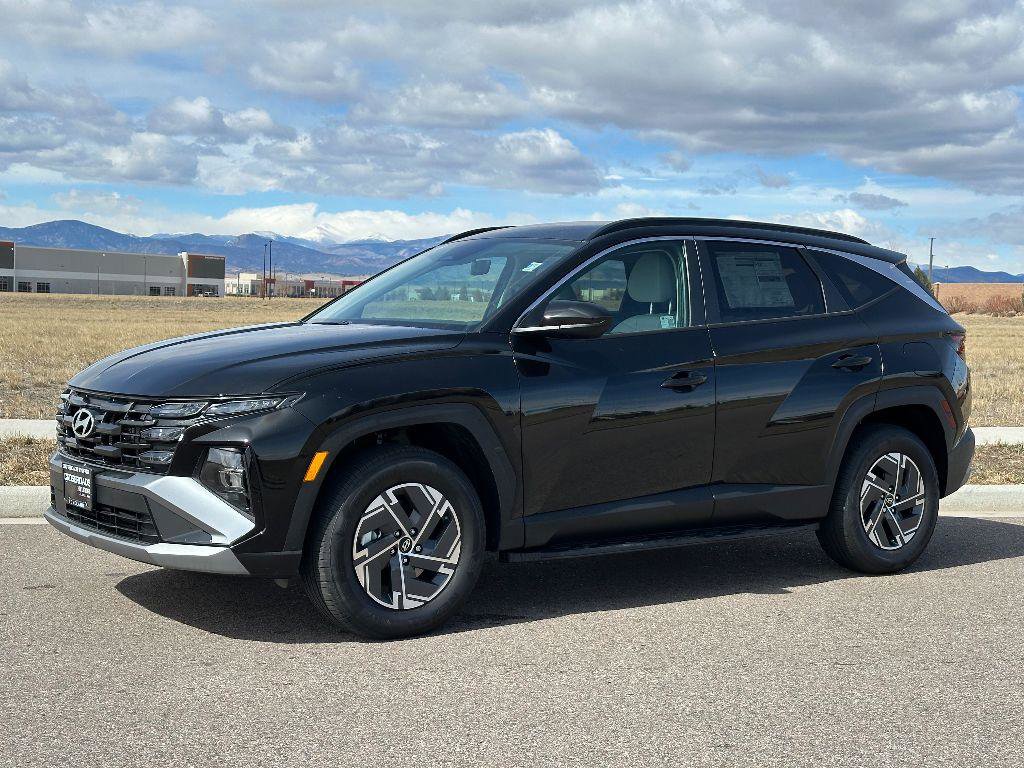 New 2025 Hyundai Tucson Limited image 1