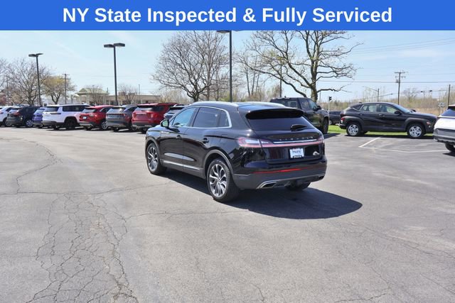 Used 2022 Lincoln Nautilus Reserve w/ Equipment Group 201A AWD/4WD image 5