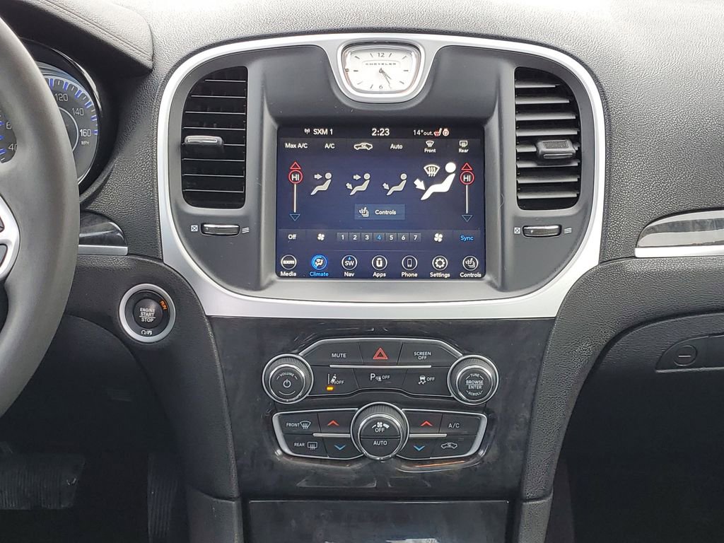 Used 2023 Chrysler 300 Touring L w/ Popular Equipment Group image 30