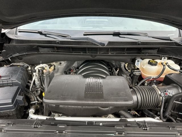 Used 2024 GMC Yukon SLT AWD/4WD image 37