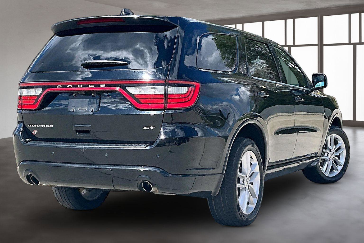Used 2022 Dodge Durango GT AWD/4WD image 3