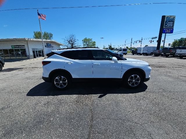 Used 2024 Chevrolet Blazer LT w/ Convenience Package FWD image 29