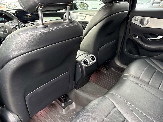 Used 2020 Mercedes-Benz GLC 300 4MATIC image 17