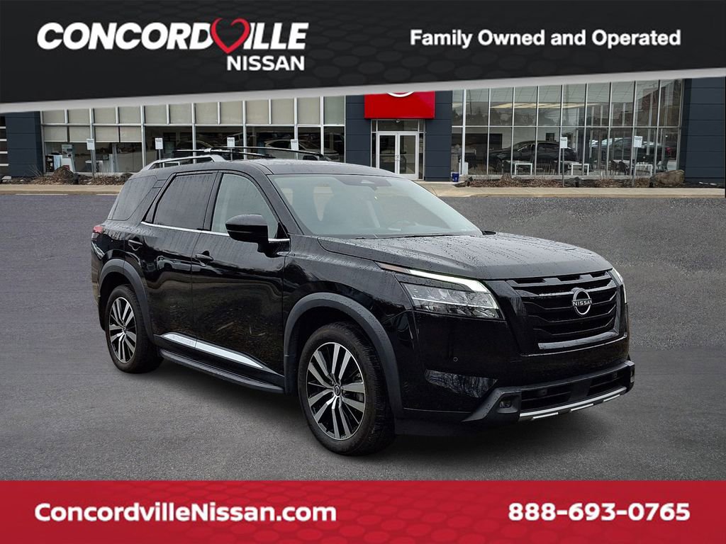 Used 2023 Nissan Pathfinder Platinum w/ Lighting Package (N93)