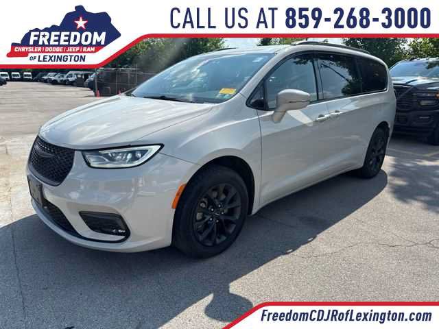 Used 2021 Chrysler Pacifica Touring-L w/ S Appearance Package