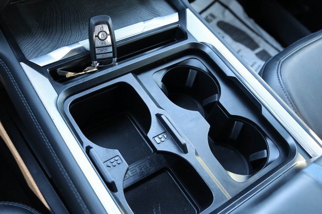 Used 2025 Ford F250 Platinum image 27