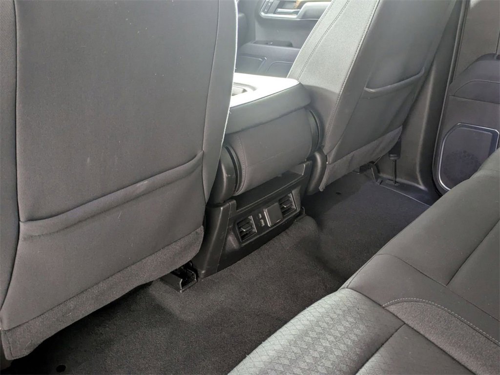 Used 2025 Chevrolet Silverado 1500 LT image 28