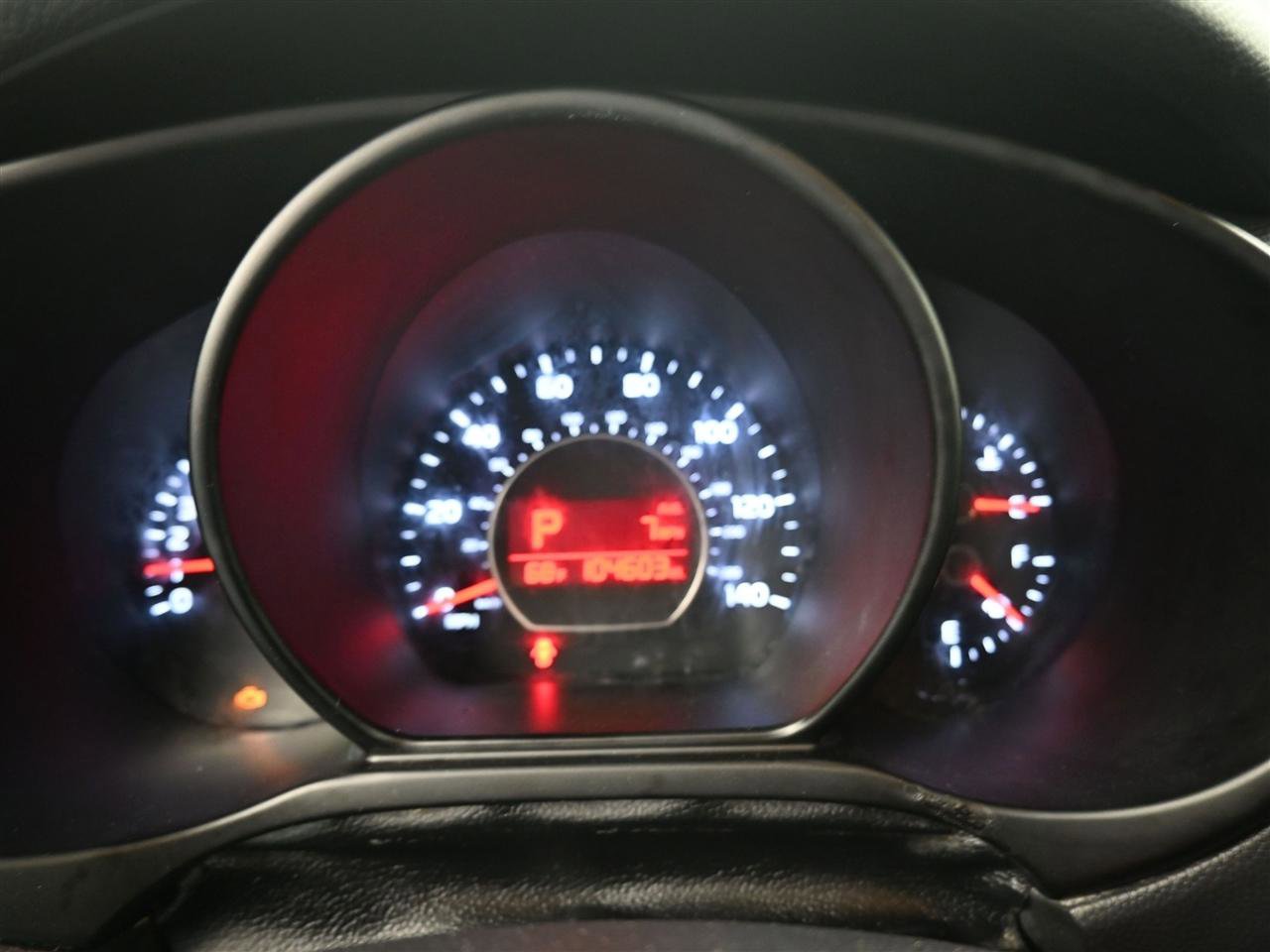 Used 2014 Kia Soul FWD image 15