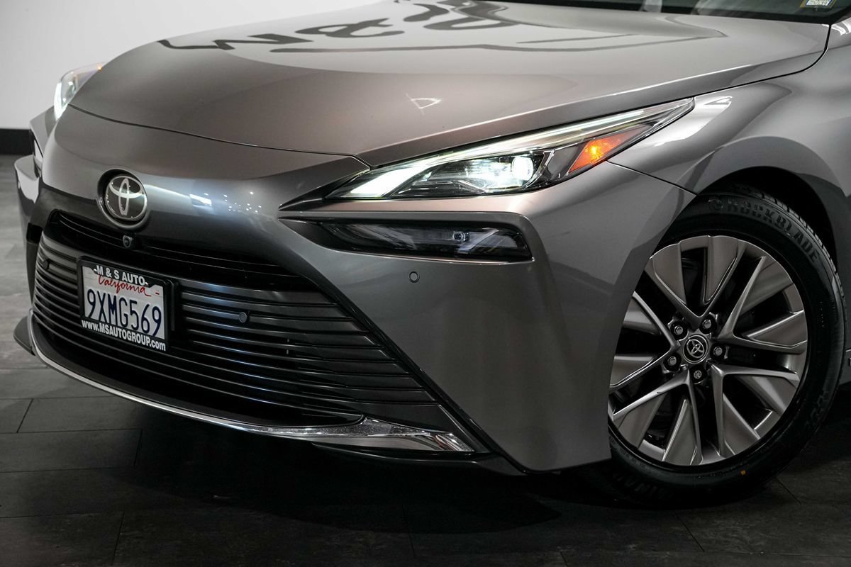 Used 2023 Toyota Mirai w/ Advanced Technology Package RWD image 10