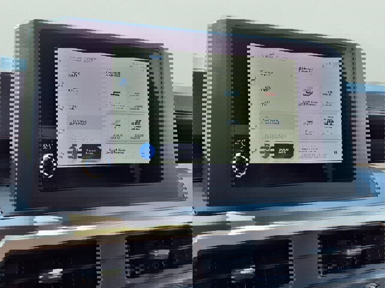 Certified 2025 Toyota Tacoma SR5 image 17