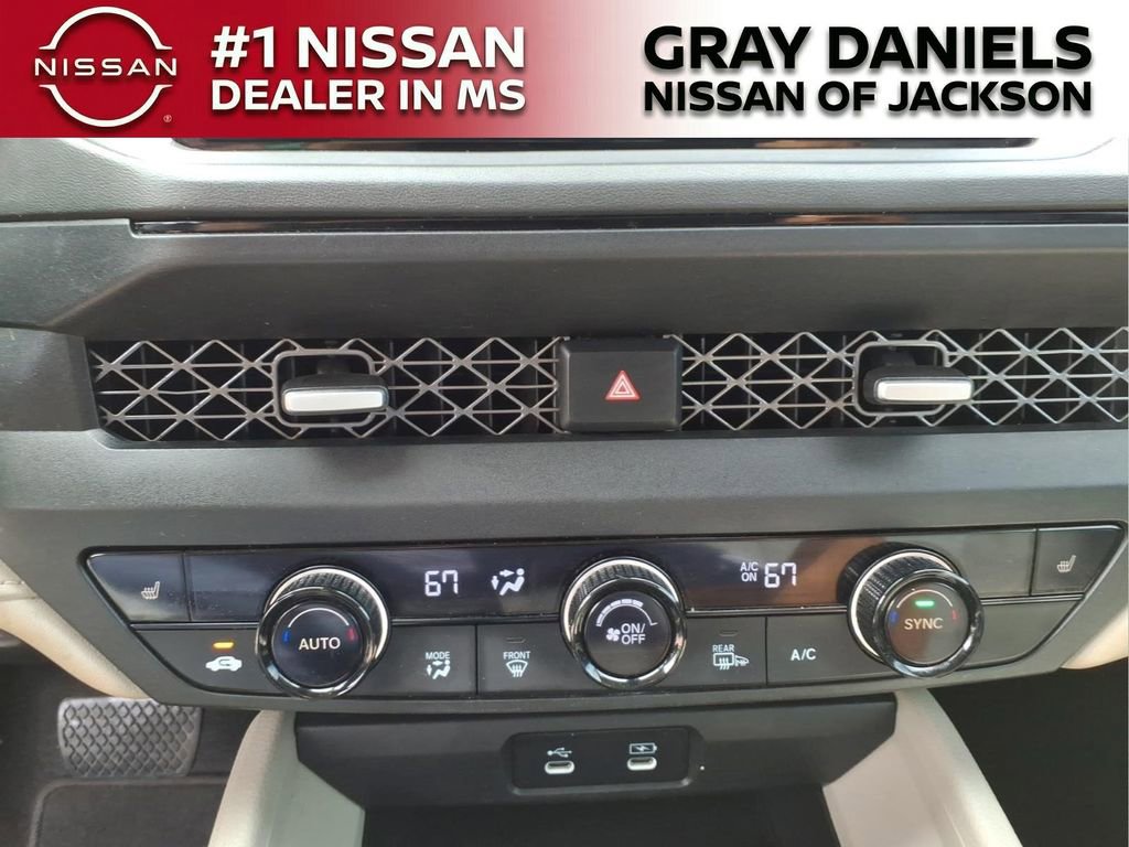 Used 2024 Honda Accord EX image 16