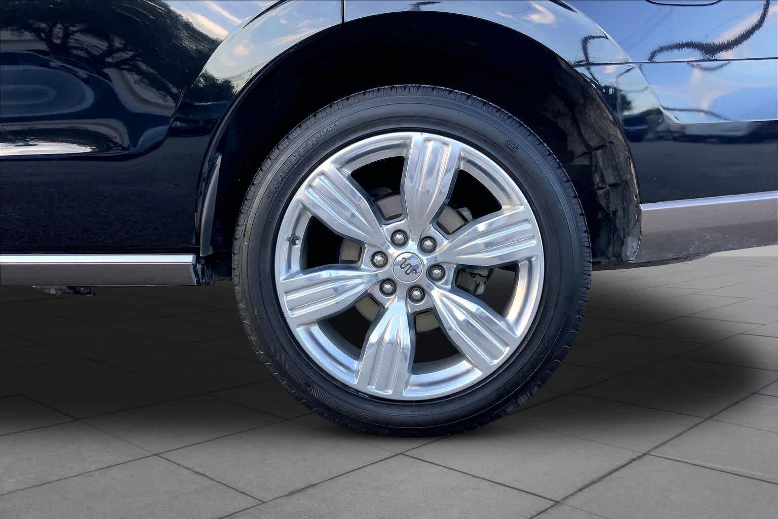 Used 2022 Ford Expedition King Ranch RWD image 10