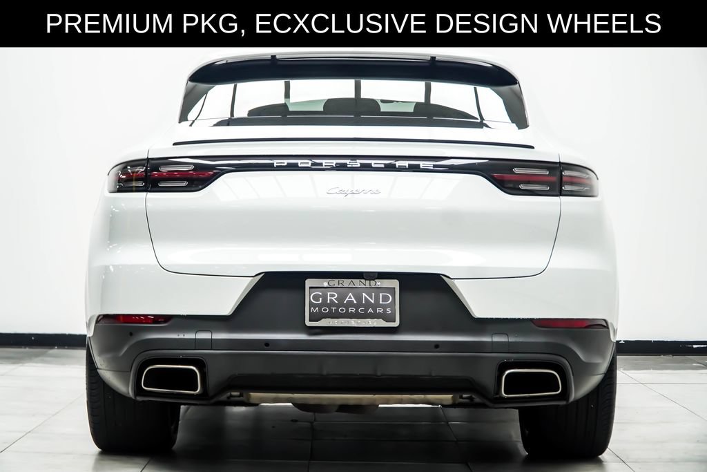 Used 2023 Porsche Cayenne Coupe AWD/4WD image 12