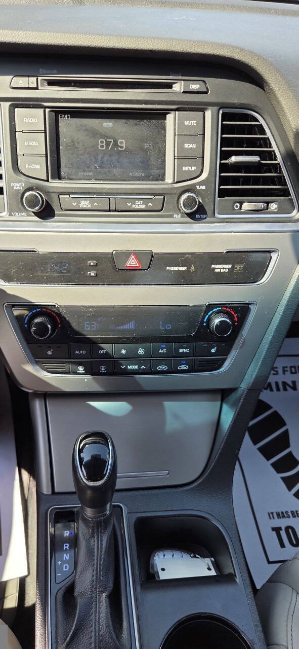 Used 2015 Hyundai Sonata Sport w/ Option Group 03 FWD image 20