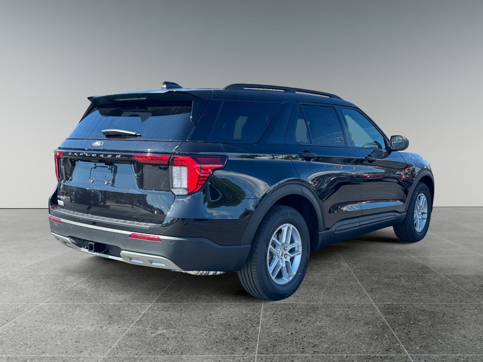 New 2027 Ford Explorer Active w/ Active Comfort Package AWD/4WD image 6