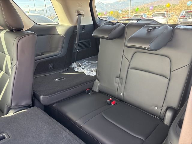 New 2026 Nissan Pathfinder SL AWD/4WD image 9