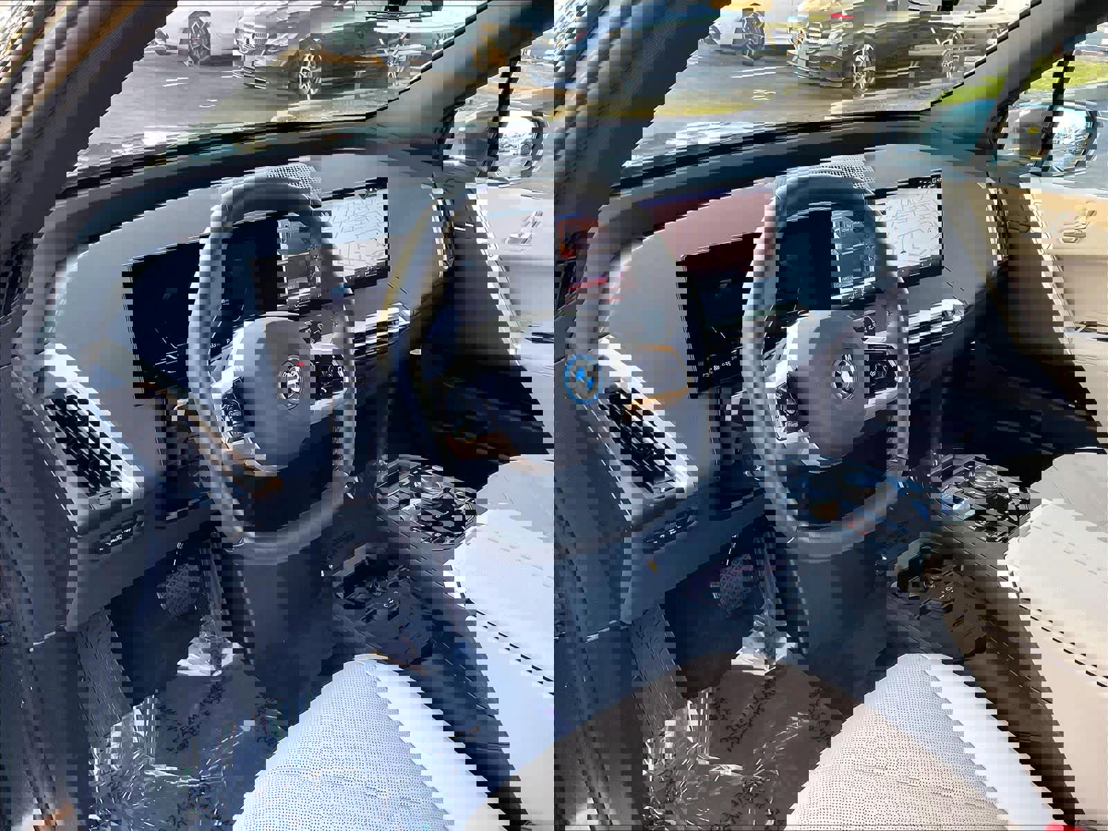 Used 2025 BMW iX xDrive50 w/ Convenience Package image 14