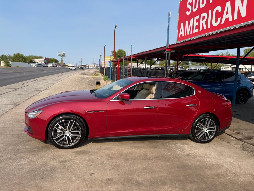 Used 2016 Maserati Ghibli RWD image 22
