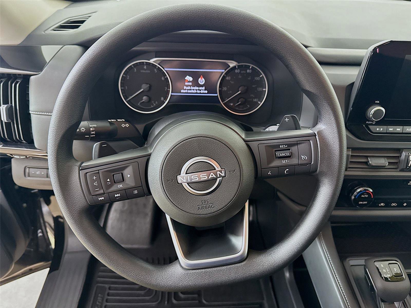 Used 2025 Nissan Pathfinder S AWD/4WD image 17